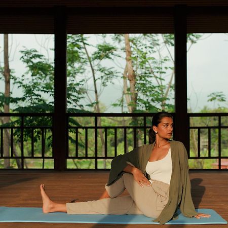The Postcard Hideaway, Netravali Wildlife Sanctuary, Goa Hotell Vichondrem Eksteriør bilde